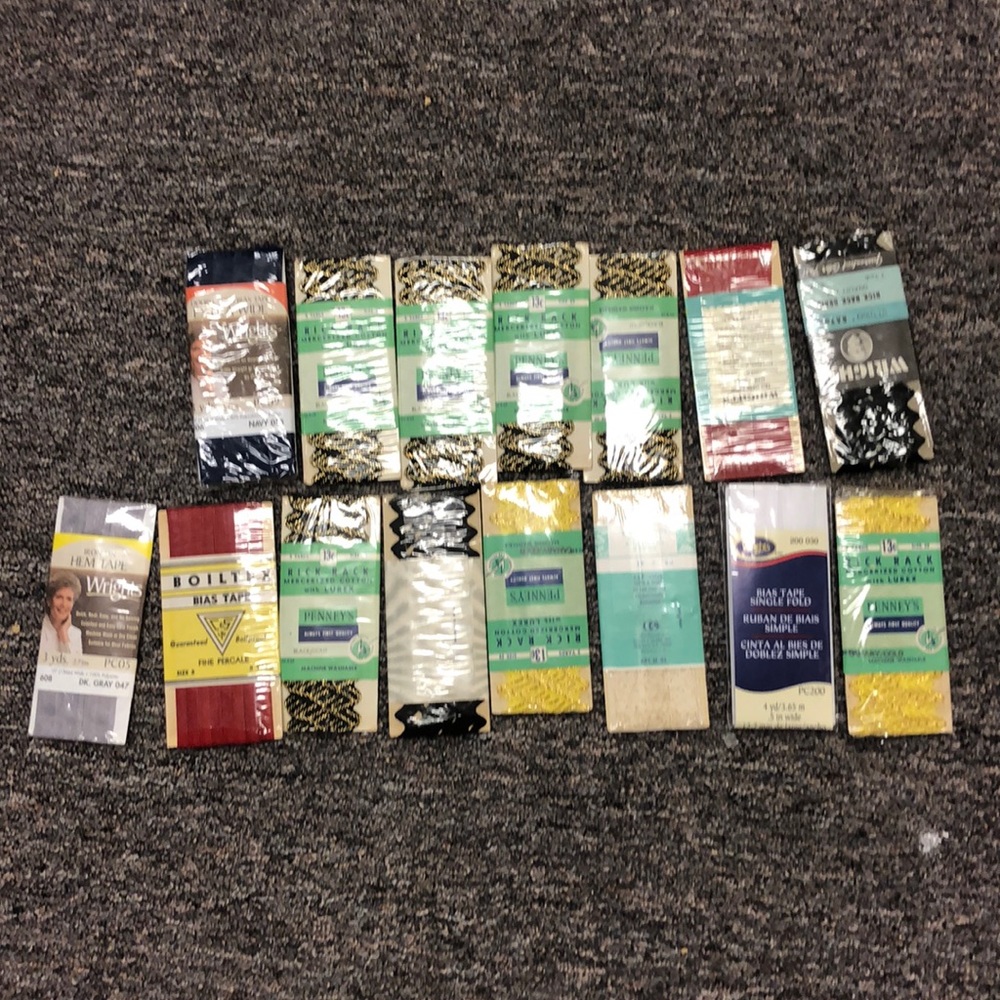 String things - Picture 1 of 3